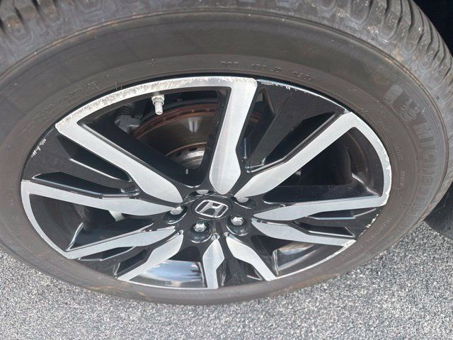 Used 2021 Honda Pilot Elite image 17