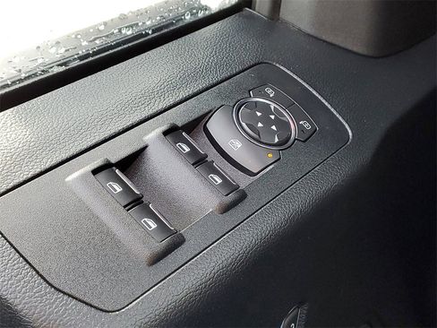 Used 2020 Ford F150 XLT w/ Equipment Group 302A Luxury image 15