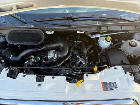 Used 2020 Ford Transit 150 Low Roof w/ Upfitter Package image 31