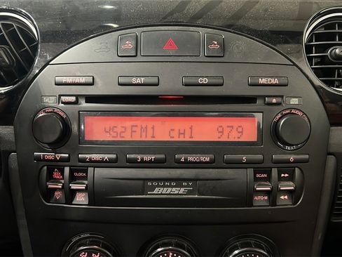 Used 2008 MAZDA MX-5 Miata Grand Touring w/ Premium Pkg image 24