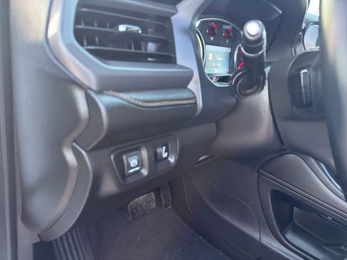 Used 2023 GMC Acadia AT4 image 14