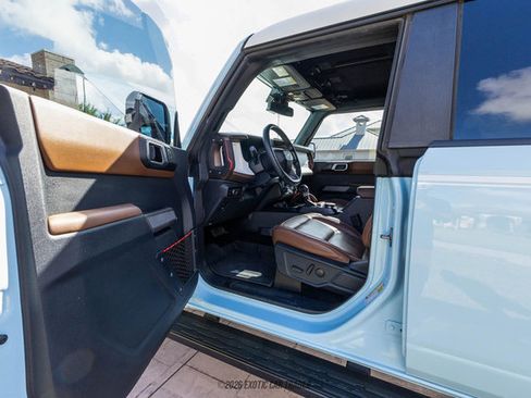 Used 2023 Ford Bronco Heritage Edition AWD/4WD image 26
