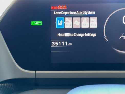 Used 2024 Toyota bZ4X AWD w/ Weather Package image 22