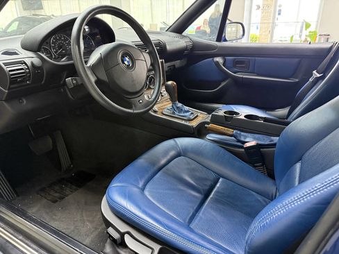 Used 2001 BMW Z3 2.5i RWD image 14