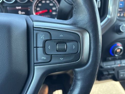 Used 2021 Chevrolet Silverado 1500 LT w/ Convenience Package II AWD/4WD image 27