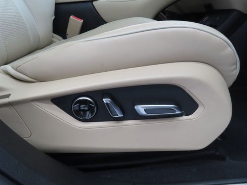 Used 2021 Acura RDX AWD w/ Advance Package image 29