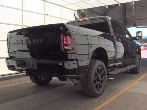 Used 2025 RAM 2500 Big Horn AWD/4WD image 6