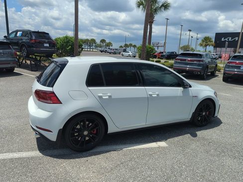 Used 2021 Volkswagen GTI SE FWD image 5