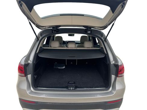 Used 2022 Mercedes-Benz GLC 300 image 17