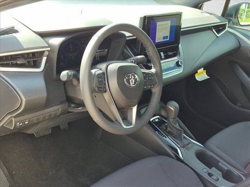New 2026 Toyota Corolla SE FWD image 3