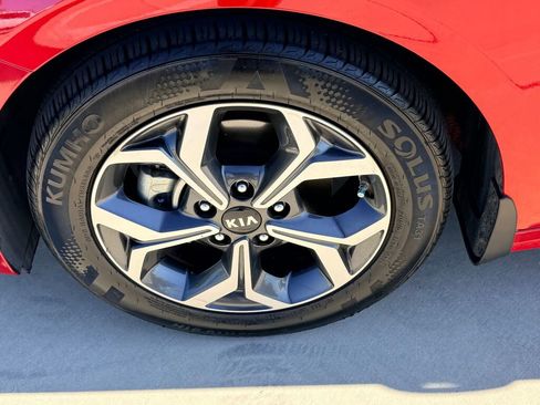 Used 2021 Kia Forte LXS image 16