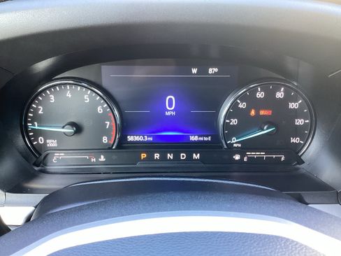 Used 2021 Ford Explorer XLT w/ Equipment Group 202A RWD image 24
