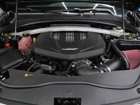 Used 2019 Cadillac CTS V w/ Luxury Package image 39