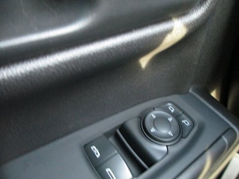 Certified 2023 GMC Sierra 1500 Pro w/ Pro Value Package image 19