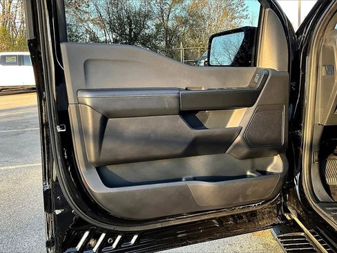 Certified 2022 Ford F150 XL w/ STX Appearance Package image 21