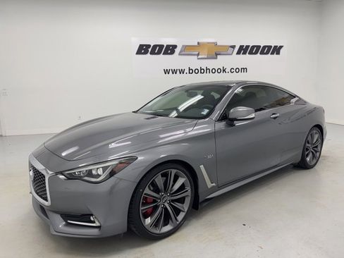 Used 2018 INFINITI Q60 Red Sport 400 w/ Sensory Package 3.0T Sport image 1