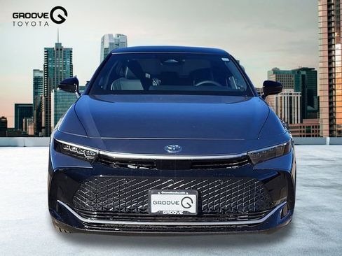 New 2026 Toyota Crown Limited image 8