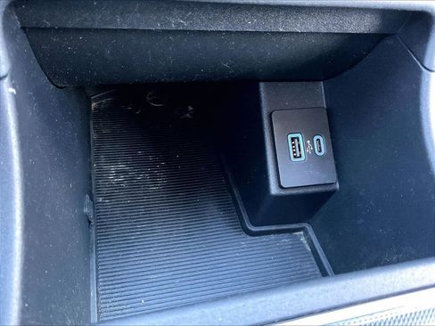 Used 2021 Ford Edge SEL w/ Cargo Accessory Package image 24