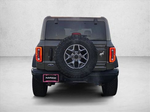New 2025 Ford Bronco Badlands image 8