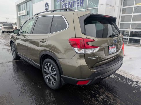 Certified 2023 Subaru Forester Limited image 5