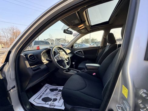 Used 2010 Toyota RAV4 Sport image 34
