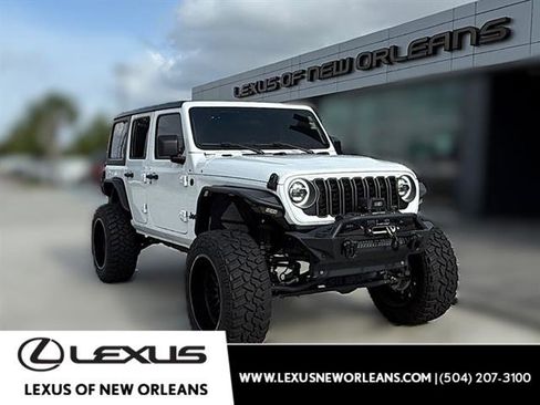 Used 2025 Jeep Wrangler Unlimited Sport AWD/4WD image 1