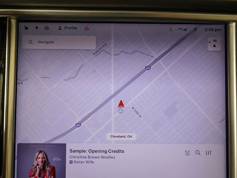 Used 2017 Tesla Model X 100D image 44