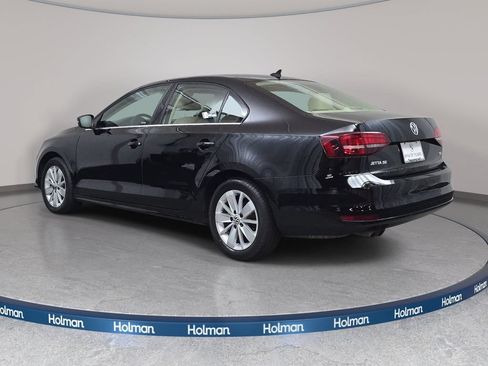 Used 2016 Volkswagen Jetta SE FWD image 8