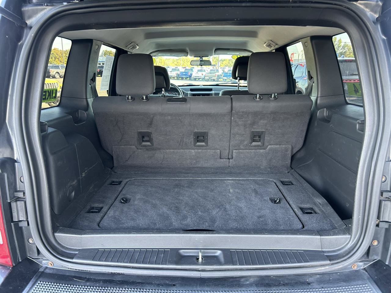 Used 2010 Jeep Liberty Sport w/ Popular Equipment Group AWD/4WD image 17