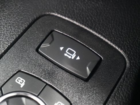 Used 2021 Ford F250 Lariat w/ Tremor Off-Road Package AWD/4WD image 30