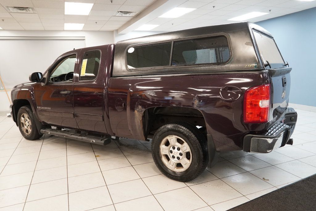 Used 2008 Chevrolet Silverado 1500 LT w/ Power Pack Plus RWD image 8