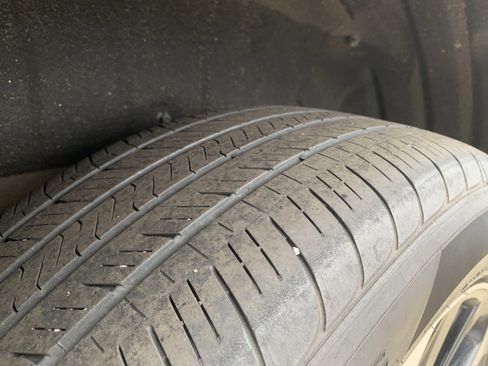 Used 2022 Toyota Highlander XSE image 12