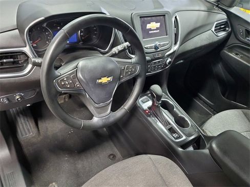 Certified 2024 Chevrolet Equinox LT image 9