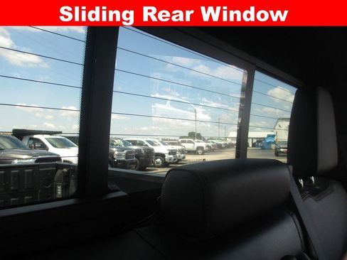 Used 2020 GMC Sierra 3500 AT4 w/ AT4 Premium Package AWD/4WD image 28