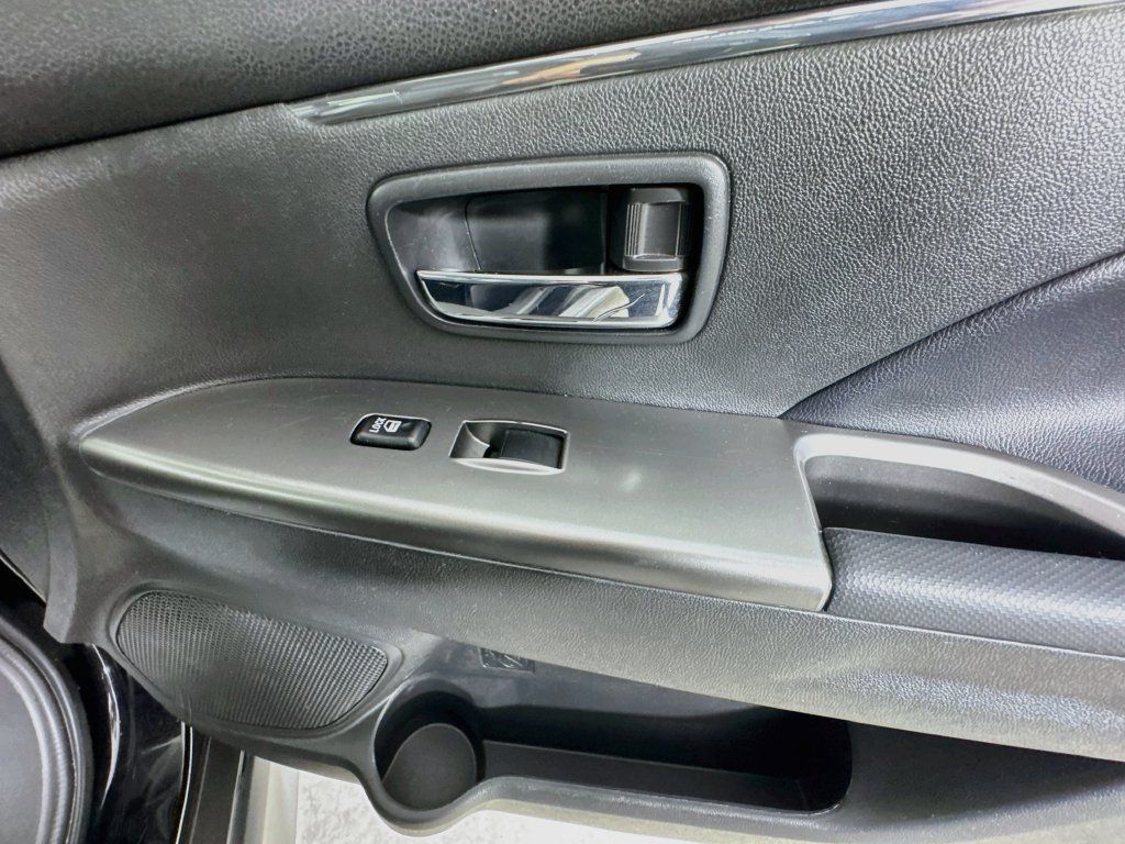 Used 2024 Mitsubishi Outlander Sport ES AWD/4WD image 31