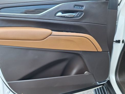 Used 2022 Cadillac Escalade Premium Luxury w/ Performance Package RWD image 36