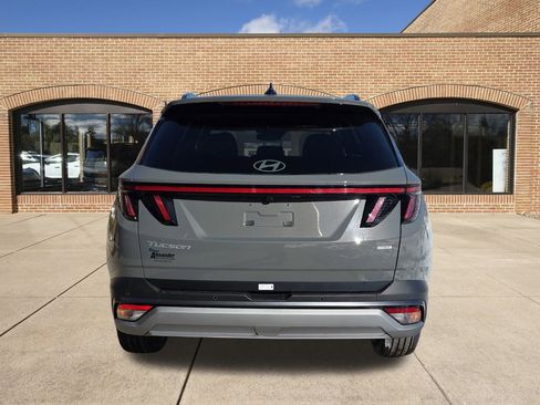 New 2026 Hyundai Tucson Limited image 4