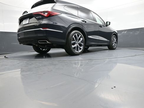 Certified 2023 Acura MDX SH-AWD w/ Technology Package image 32