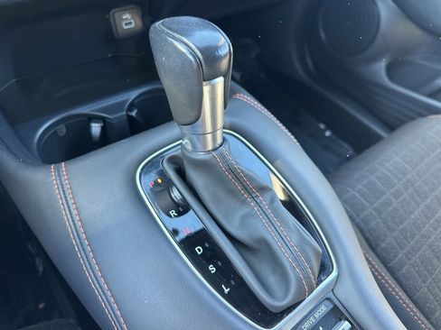 Used 2023 Honda HR-V Sport image 15