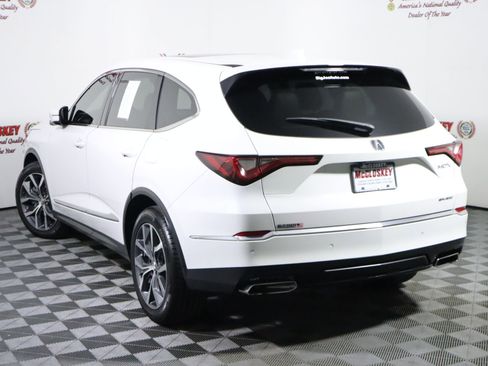 Used 2023 Acura MDX SH-AWD w/ Technology Package image 8