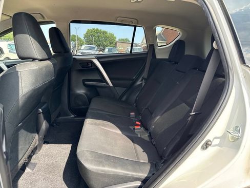Used 2018 Toyota RAV4 LE w/ All Weather Liner Package AWD/4WD image 43