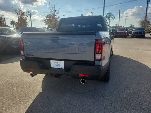 New 2026 Honda Ridgeline Black Edition image 5