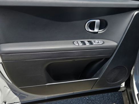 Used 2024 Hyundai Ioniq 5 SEL RWD image 11