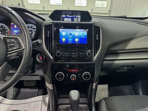 Used 2019 Subaru Forester Premium AWD/4WD image 14