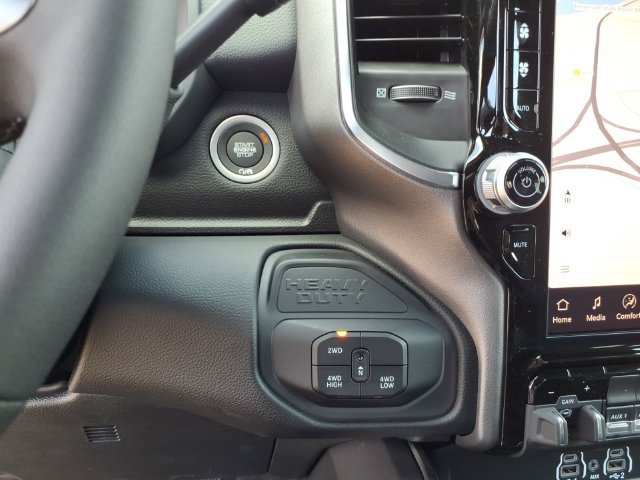 New 2026 RAM 2500 Big Horn AWD/4WD image 10