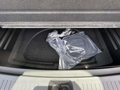 New 2027 Chevrolet Bolt LT FWD image 17