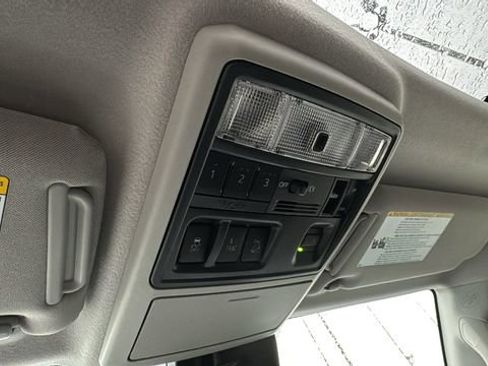 Used 2021 Toyota 4Runner Limited image 28