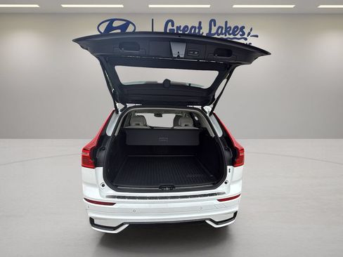 Used 2025 Volvo XC60 B5 Ultra w/ Protection Package Premier AWD/4WD image 10