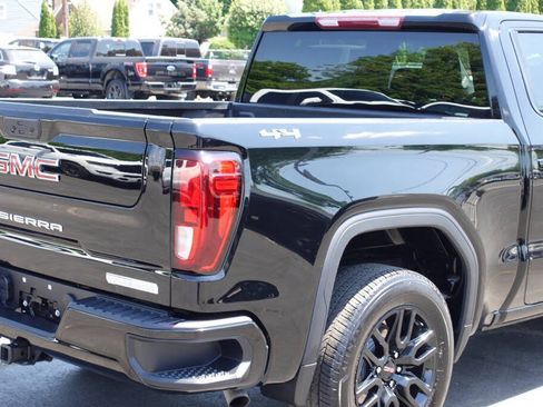 Used 2024 GMC Sierra 1500 Elevation AWD/4WD image 11