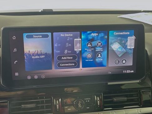 New 2026 Nissan Pathfinder SV image 9